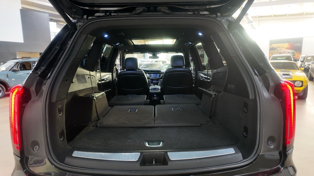 Used 2021 Cadillac XT6 PREMIUM LUXURY SPORT UTILITY 4D